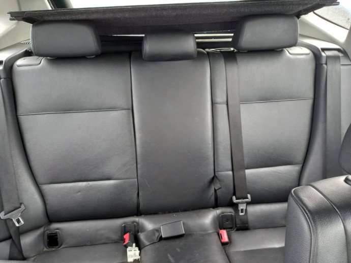 Bancheta BMW X1 2.0 D OEM 2009-2015