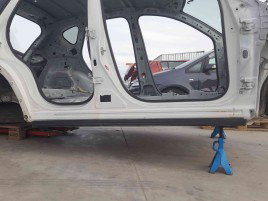 Prag lateral dreapta MAZDA CX-5 (KE) [Fabr 2011-2016] OEM