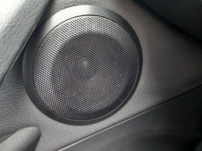 Boxa fata stanga BMW X1 2.0 D OEM 2009-2015