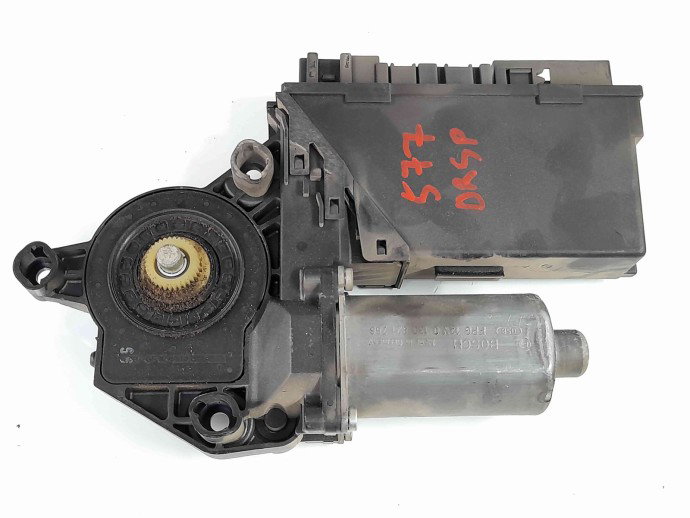 Motoras geam dreapta spate Audi A4 (8EC, B7) [Fabr 2004-2008] 8E0959802A / 0130821766