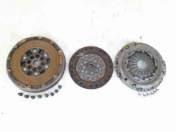 Kit ambreiaj volanta masa dubla Opel Astra H [Fabr 2004-2009] OEM 1.7 Z17DTH LPZ 74