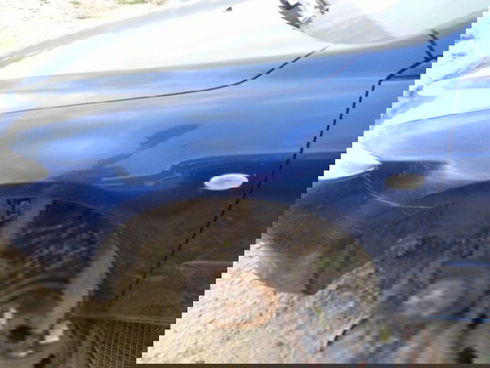 Aripa stanga fata Mazda 6 2.0 D OEM 2002-2008