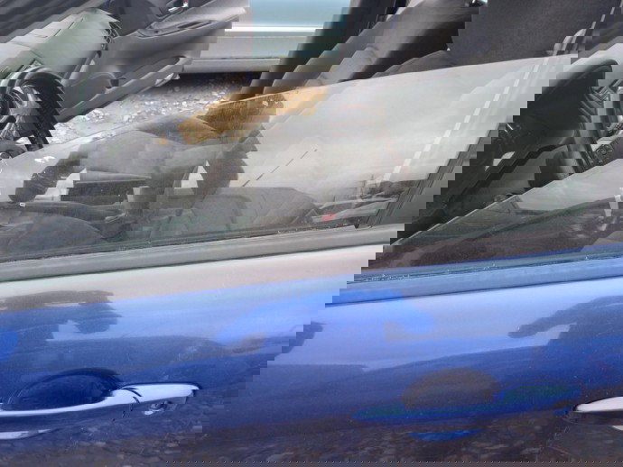 Geam stanga fata Mazda 6 2.0 D OEM 2002-2008