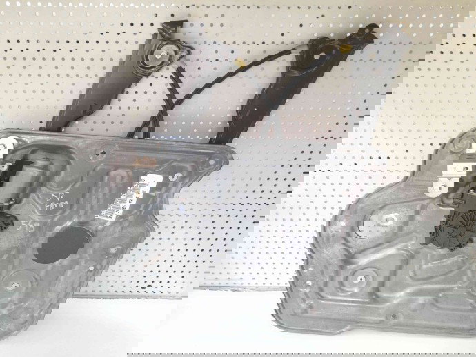 Macara electrica geam dreapta fata Nissan Qashqai [Fabr 2007-2014] 80770 JD000