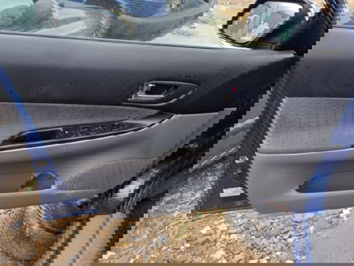 Tapiterie usa stanga fata Mazda 6 2.0 D OEM 2002-2008