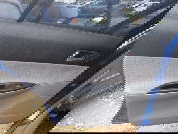 Tapiterie usa stanga spate Mazda 6 2.0 D OEM 2002-2008