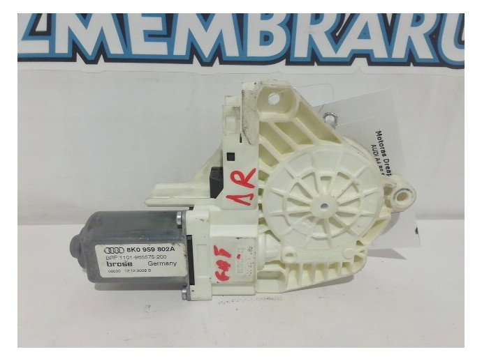 Motoras macara geam dreapta fata Audi A4 B8 2.0 TDI CAGA 8K0959802A 2008-2015