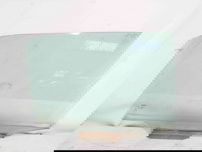 Geam usa dreapta spate Toyota Auris (E15) [Fabr 2006-2012] OEM
