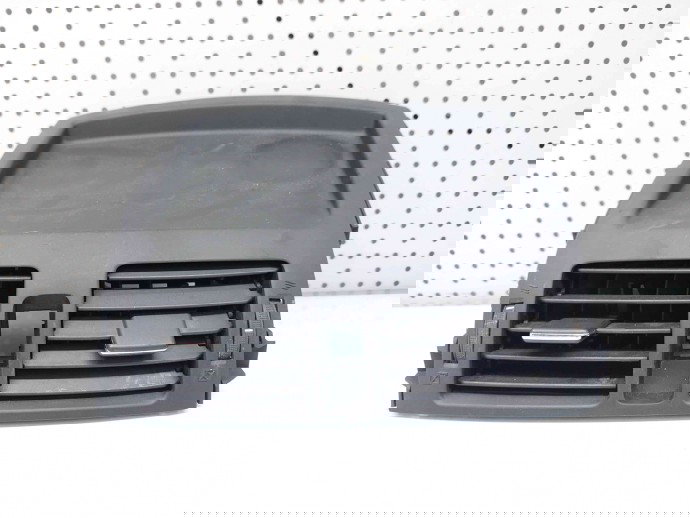 Grila aerisire centrala Toyota Auris (E15) [Fabr 2006-2012] 55670-02130