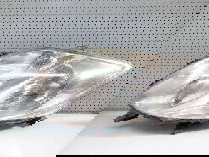 Far stanga Toyota Auris (E15) [Fabr 2006-2012] 81150-02460