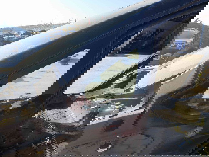 Geam fix stanga fata Toyota Auris (E15) [Fabr 2006-2012] OEM