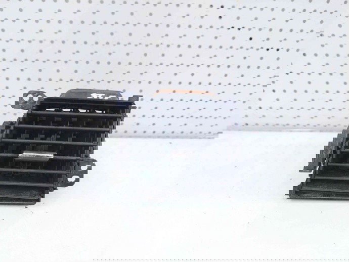 Grila aerisire stanga Toyota Auris (E15) [Fabr 2006-2012] OEM