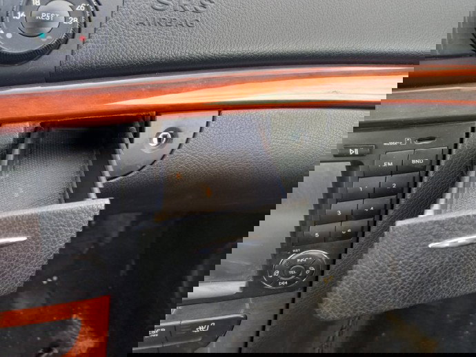 Buzunar torpedou Mercedes W211 E-Class 2.2 CDI OEM 2002-2009