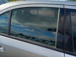 Geam dreapta spate Mercedes W211 E-Class 2.2 CDI OEM 2002-2009