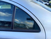 Geam fix stanga spate Mercedes W211 E-Class 2.2 CDI OEM 2002-2009