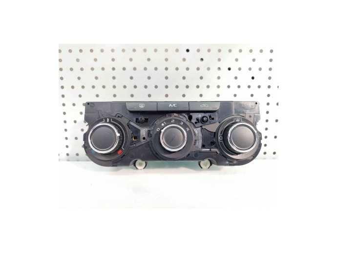 Panou Comanda Clima 3T0820047AK Skoda Yeti 2.0 tdi