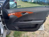 Tapiterie usa dreapta fata Mercedes W211 E-Class 2.2 CDI OEM 2002-2009