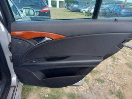 Tapiterie usa dreapta spate Mercedes W211 E-Class 2.2 CDI OEM 2002-2009