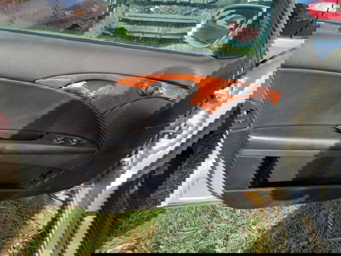 Tapiterie usa stanga fata Mercedes W211 E-Class 2.2 CDI OEM 2002-2009