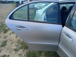 Usa dreapta spate Mercedes W211 E-Class 2.2 CDI OEM 2002-2009