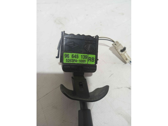 Maneta stergatoare CHEVROLET EPICA  2007-2012 96645139