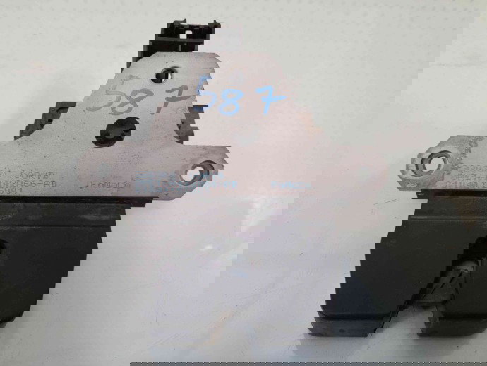 Broasca haion Ford C-Max 1 [Fabr 2007-2010] 8M51-R442A66-AB