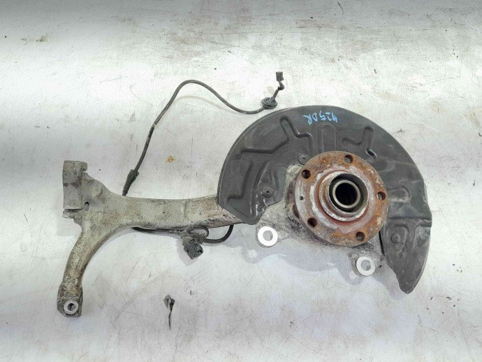 Fuzeta fata dreapta Audi A4 (8EC, B7) [Fabr 2004-2008] OEM