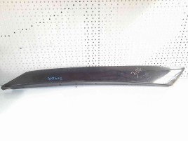 Ornament parbriz dreapta SKODA Fabia 2 (5J, 542) [Fabr 2007-2014] 5J6853264A