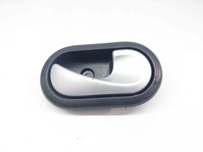 Maner interior dreapta fata Dacia Sandero [Fabr 2008-2012] 8200733847