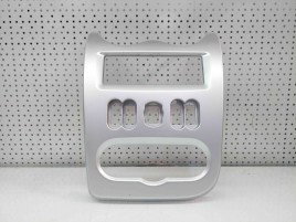 Ornament bord Dacia Sandero [Fabr 2008-2012] 8200739438