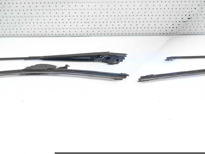 Brat stergator parbriz dreapta Dacia Sandero [Fabr 2008-2012] OEM