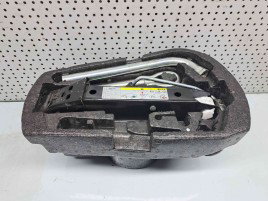  Set cric si cheie Seat Ibiza 5 (6P1,6J5) Hatchback [Fabr 2008-2017] 6Q0012115K