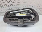  Set cric si cheie Seat Ibiza 5 (6P1,6J5) Hatchback [Fabr 2008-2017] 6Q0012115K