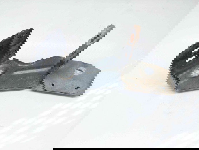 Suport aripa stanga fata Renault Fluence [Fabr 2010-prezent] 625610011R