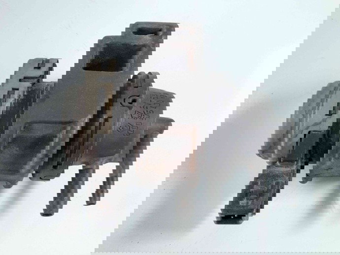 Supapa vacuum Renault Megane 2 Coupe facelift [Fabr 2002-2008] 8200575400 1.5 DCI K9K 