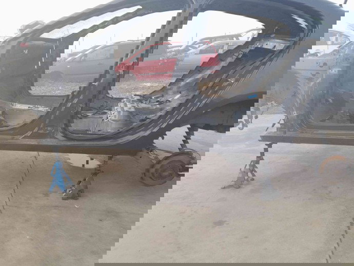 Prag lateral stanga Renault Fluence [Fabr 2010-prezent] TEB66