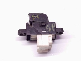 Buton usa stanga spate Nissan X-Trail (T30) [Fabr 2001-2007] OEM