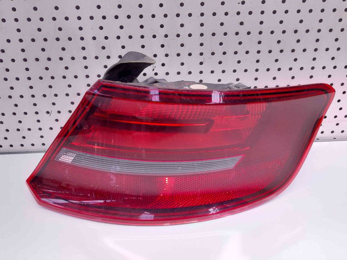 Stop aripa dreapta Audi A3 Sportback (8VS, 8VM) [Fabr 2013-prezent] 8V4945095