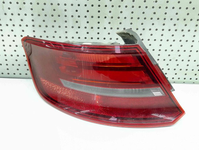 Stop aripa stanga Audi A3 Sportback (8VS, 8VM) [Fabr 2013-prezent] 8V4945096C