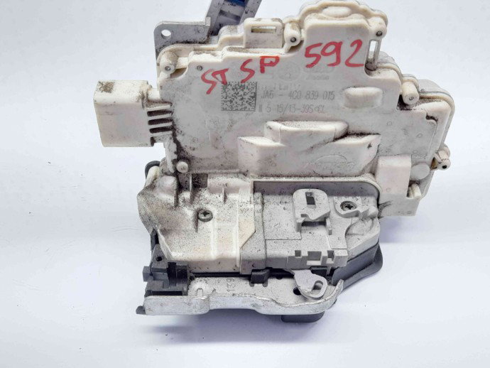 Broasca usa stanga spate Audi A3 Sportback (8VS, 8VM) [Fabr 2013-prezent] 4C0839015
