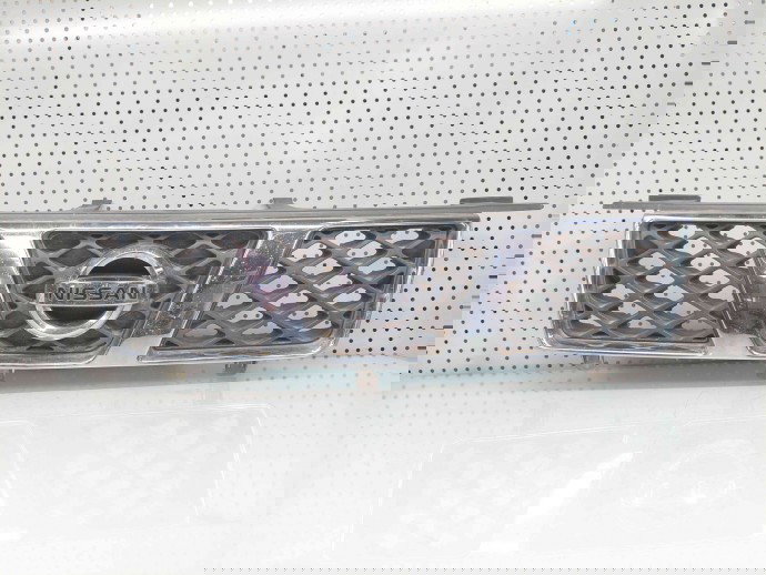 Grila bara fata Nissan X-Trail (T30) [Fabr 2001-2007] 62310EQ303