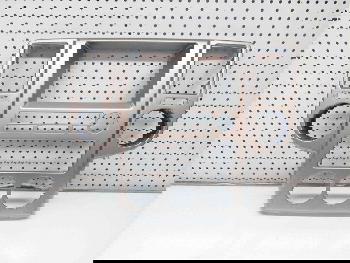 Ornament bord Nissan X-Trail (T30) [Fabr 2001-2007] 68260EQ000