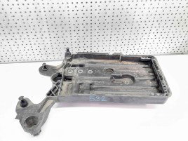 Suport baterie Audi A3 Sportback (8VS, 8VM) [Fabr 2013-prezent] 5Q0915321G 2.0 TDI CRBC