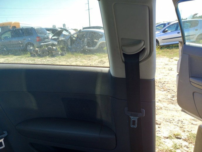 Centura stanga fata Audi A3 1.6 Benz OEM 2003-2012
