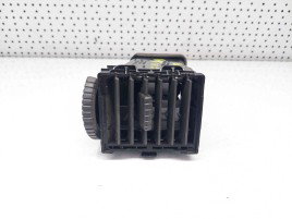 Grila aerisire centrala stanga Nissan X-Trail (T30) [Fabr 2001-2007] 68751EQ000