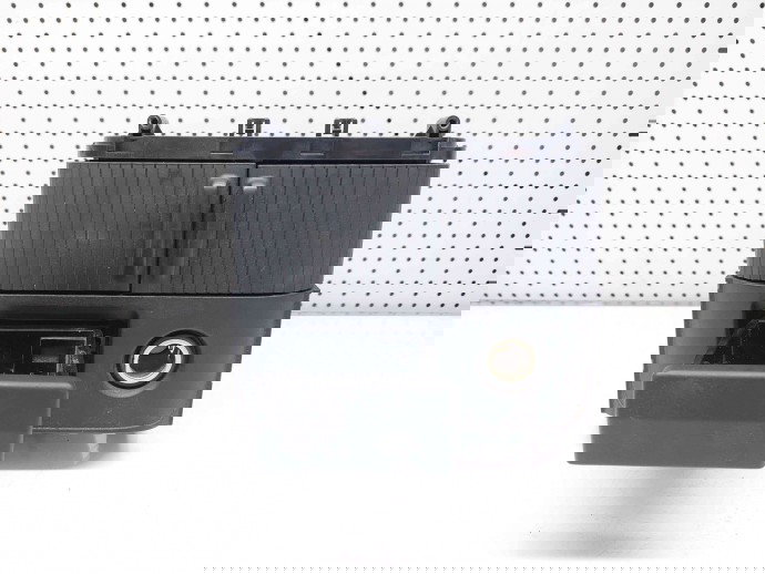 Sertar bord Nissan X-Trail (T30) [Fabr 2001-2007] 68108EQ400