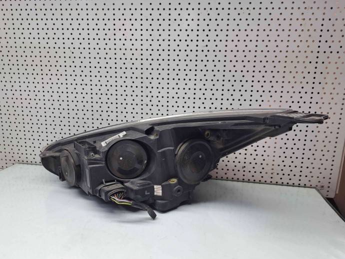  Far dreapta Ford Focus 3 Facelift [Fabr 2014-2019] F1EB-13W029-HB