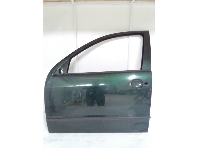 Usa stanga fata Volkswagen Passat B5.5 (LD6S)