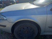 Aripa stanga fata Renault Laguna 2 1.9 DCI OEM 2001-2007