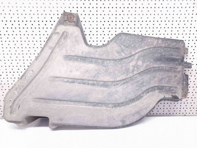 Scut lateral stanga spate Audi A3 Sportback (8VS, 8VM) [Fabr 2013-prezent] 5Q0825206K